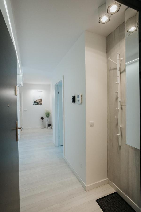 Arcade Old Town With Free Parking Apartment Krakow Bagian luar foto